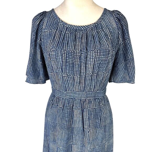Banana Republic 100% Silk Blue Geometric Print Short Sleeve Mini Sheath Dress - Picture 4 of 11